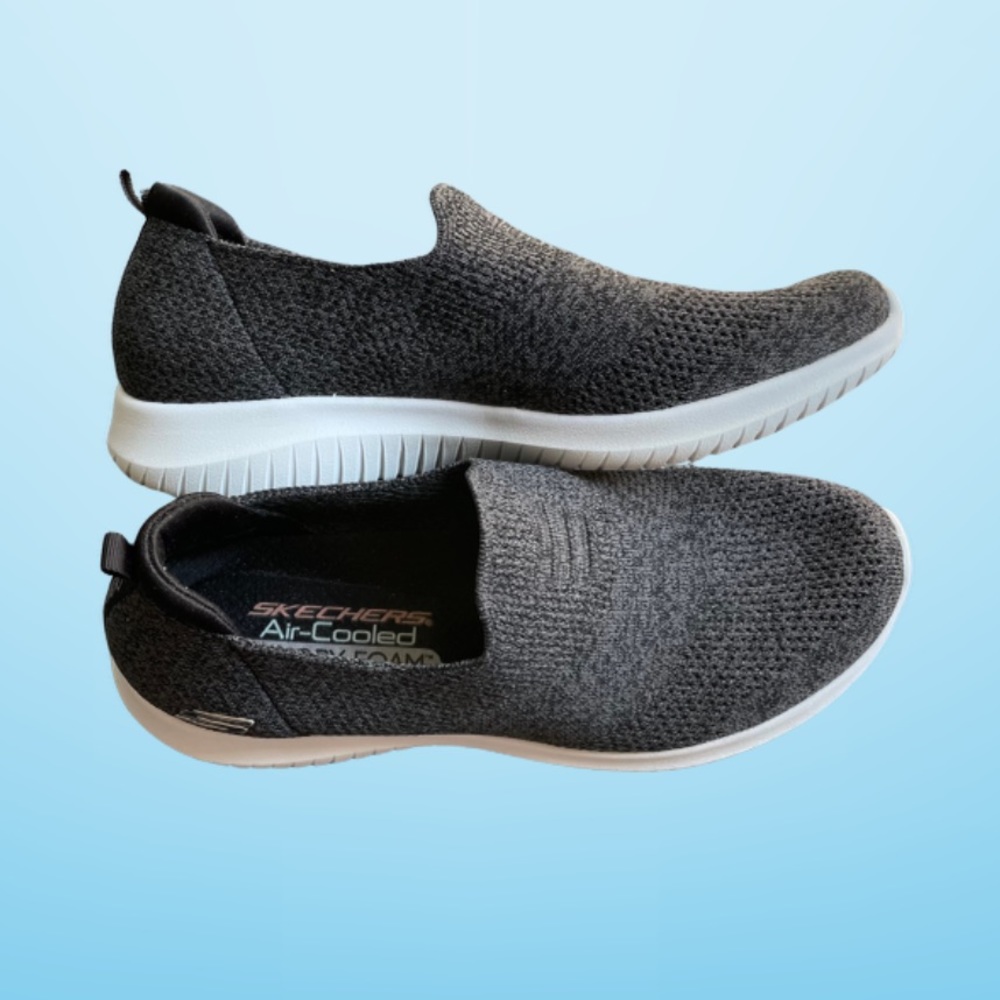 LN Skechers Air-Cooled Memory Foam Slip-Ons Size 8